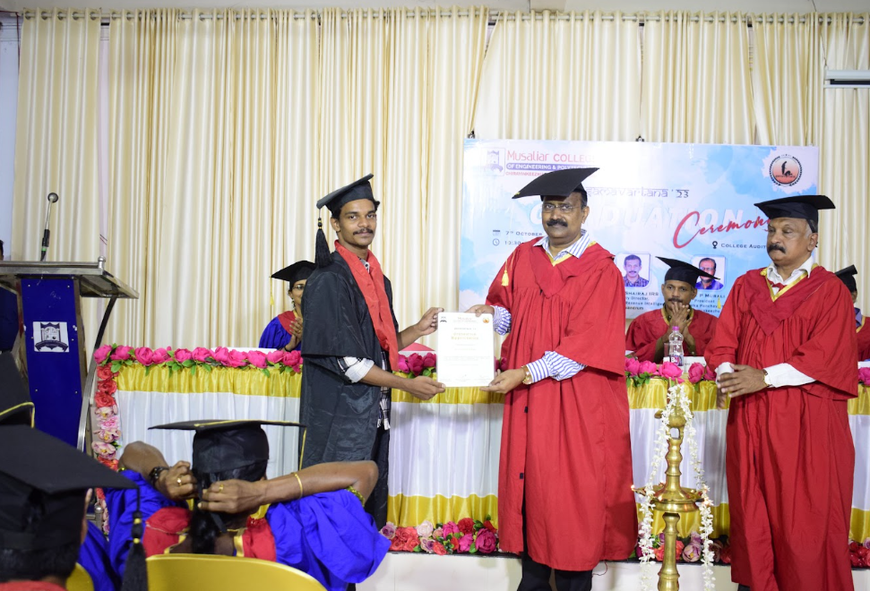 Convocation moments